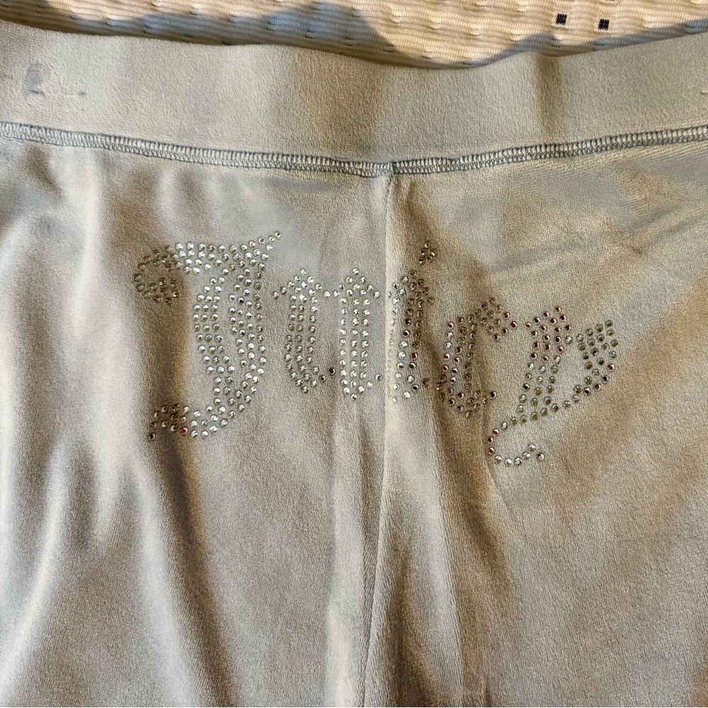 CLOSET CLEANOUT SALE Juicy couture frosted blue velour tracksuit size XL bling - Picture 6 of 6